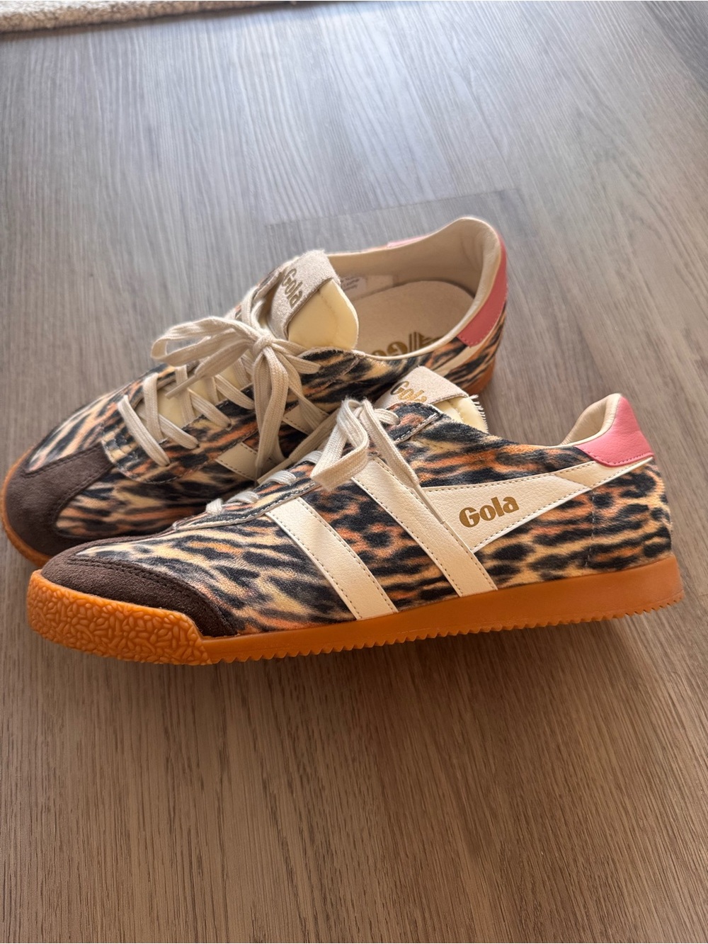 Gola Elan Tiger Sneaker - Picture 4 of 7